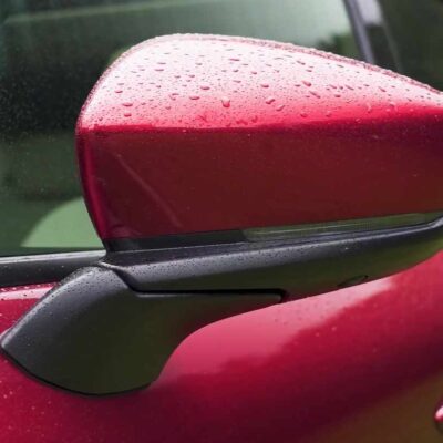 bordové spätné zrkadlo