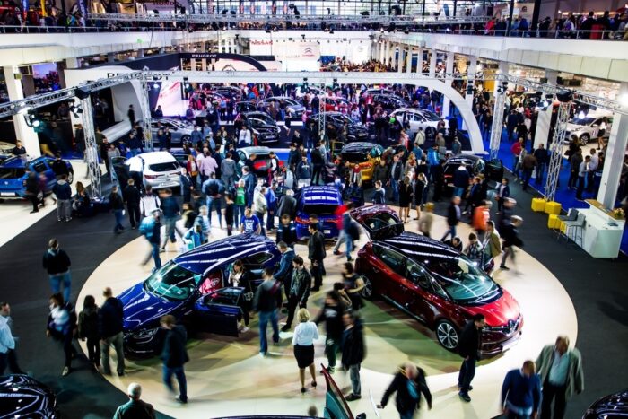 Koniec tradičných autosalónov: Prečo sa značky sťahujú z veľkých európskych výstav
