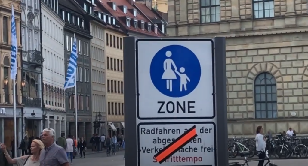 Nové dopravné značenie jasne označí hranice zóny s obmedzeným vstupom v centre mesta
