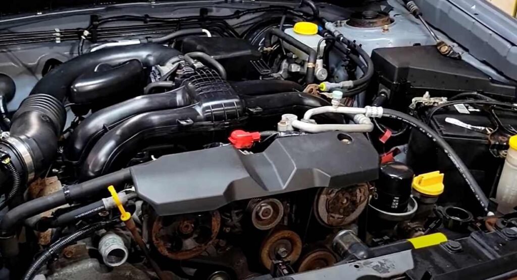 Motor Subaru