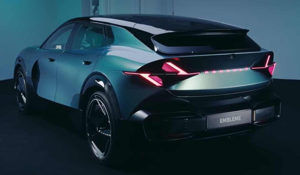 Renault Embleme zozadu