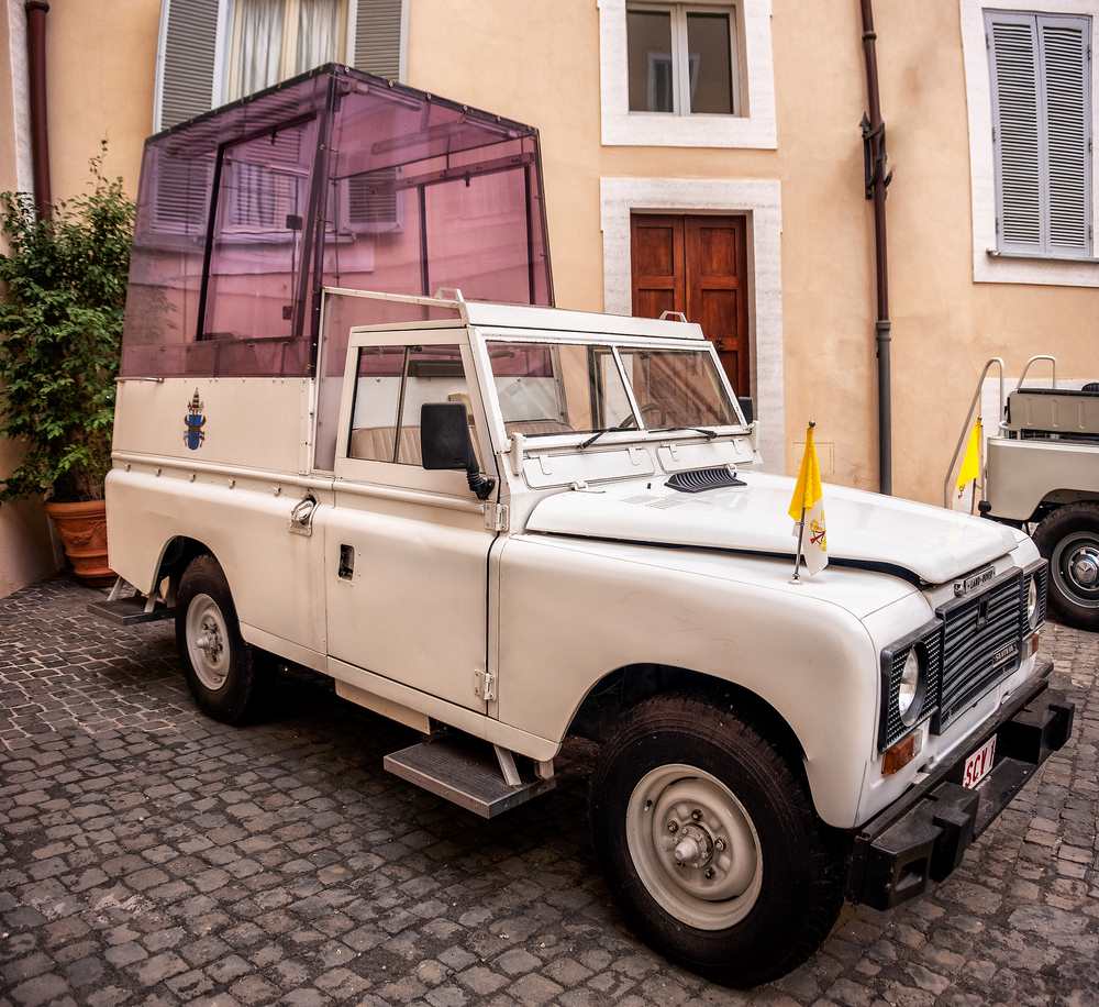 John Paul II model Land Rover Santana, 1990