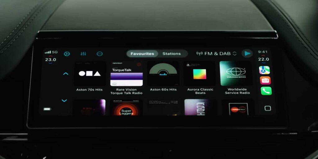 Apple CarPlay Ultra