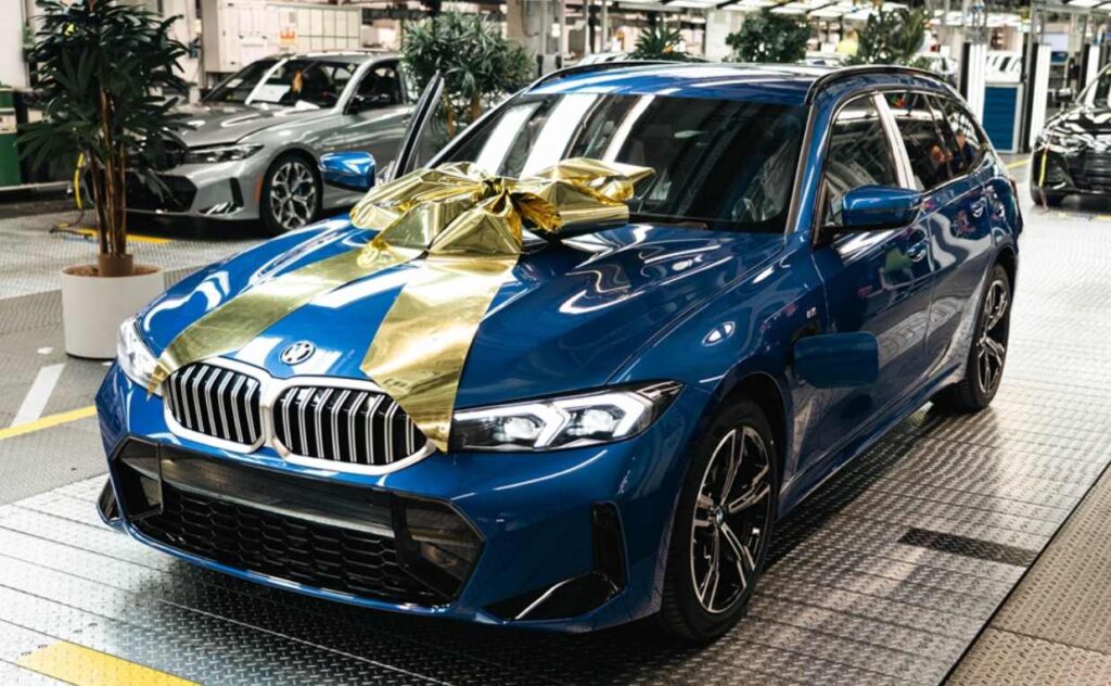 BMW Seria 3 330e Touring