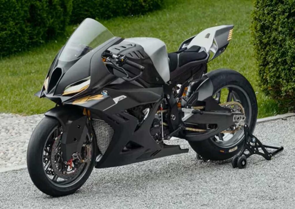 BMW Concept RR