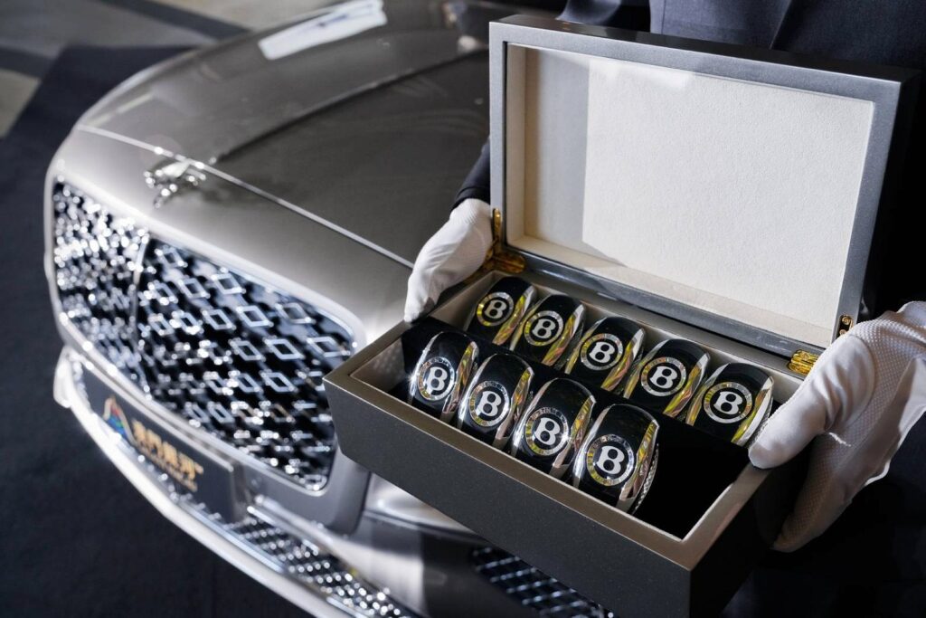 9x klúč Bentley