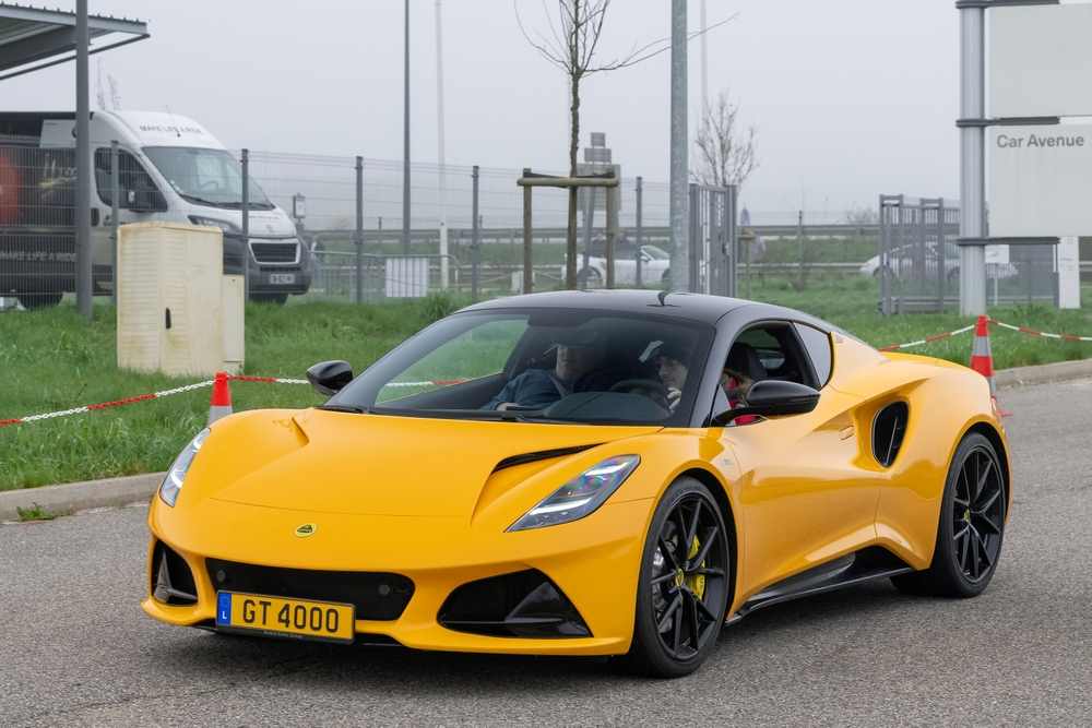 Lotus Emira