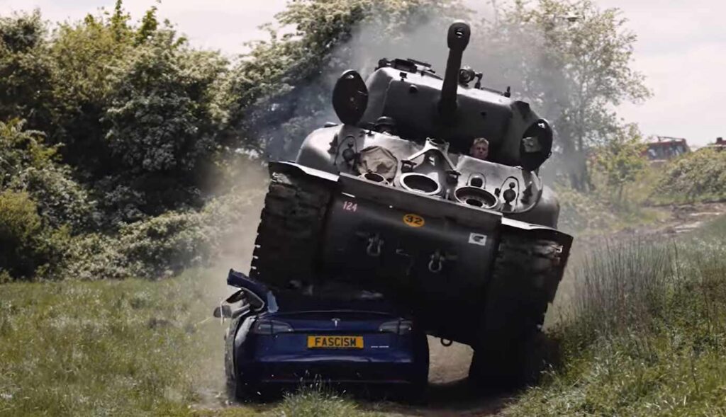 Tank a Tesla