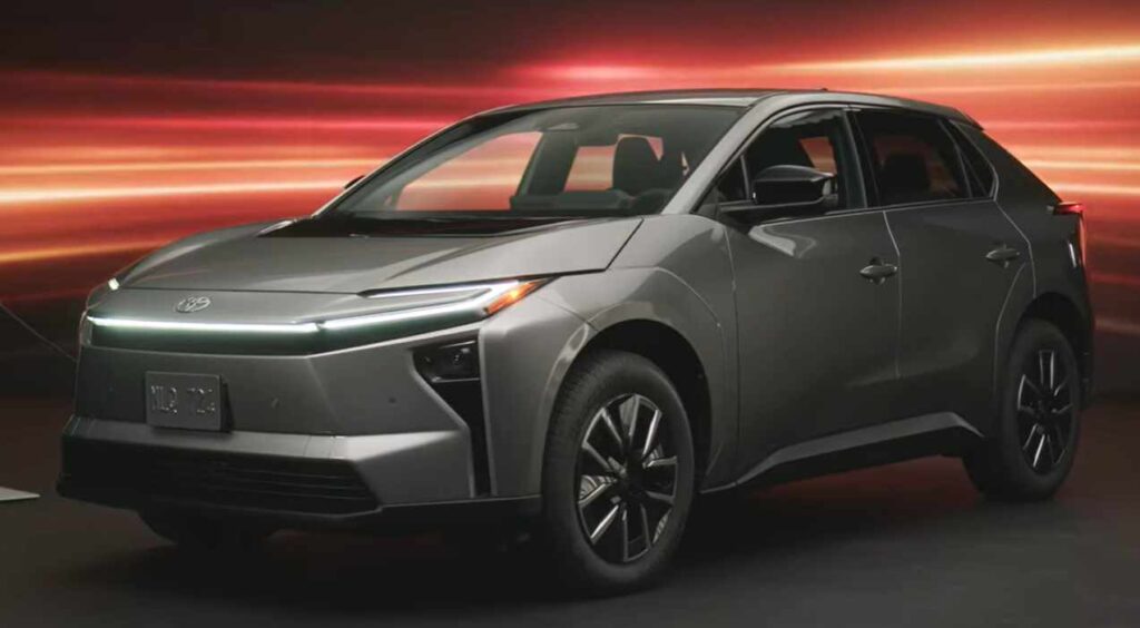 Toyota bZ spredu