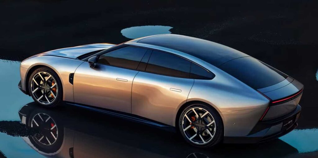 Xpeng P7 zhora