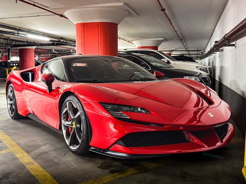 Ferrari SF90 Stradale