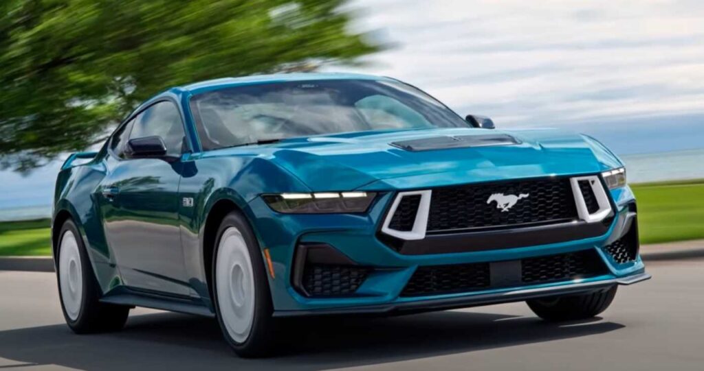 Ford Mustang FX spredu
