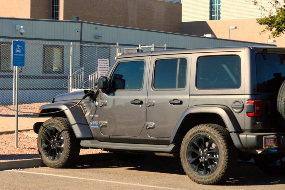 Jeep Wrangler Elektrický