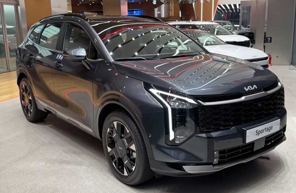 Kia Sportage zboku