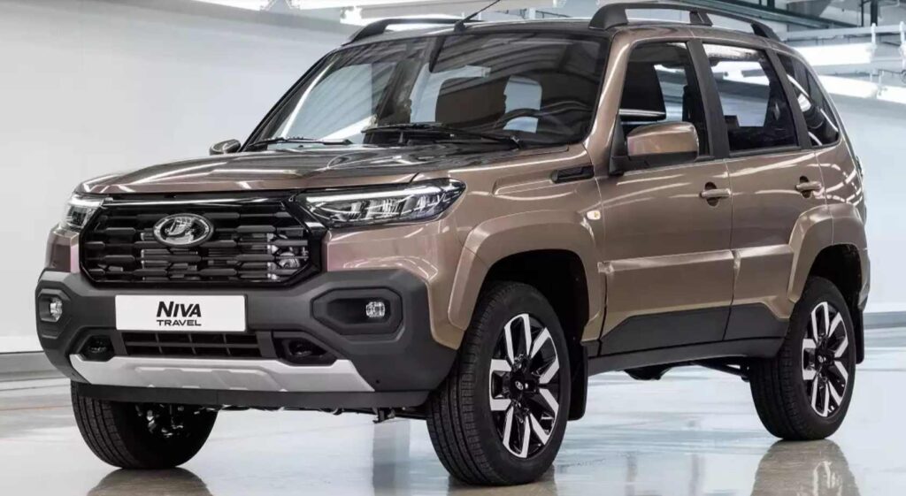 Lada Niva Travel