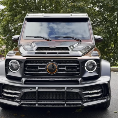 Mercedes triedy G upravený spoločnosťou Mansory v spolupráci s DJ-om Alecom Monopolym kombinuje luxus, umenie a extrémny výkon.