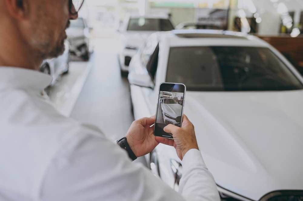 Chlap mobil auto