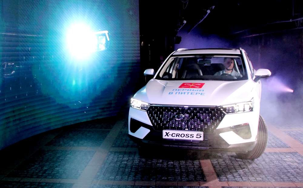 Lada X-Cross 5