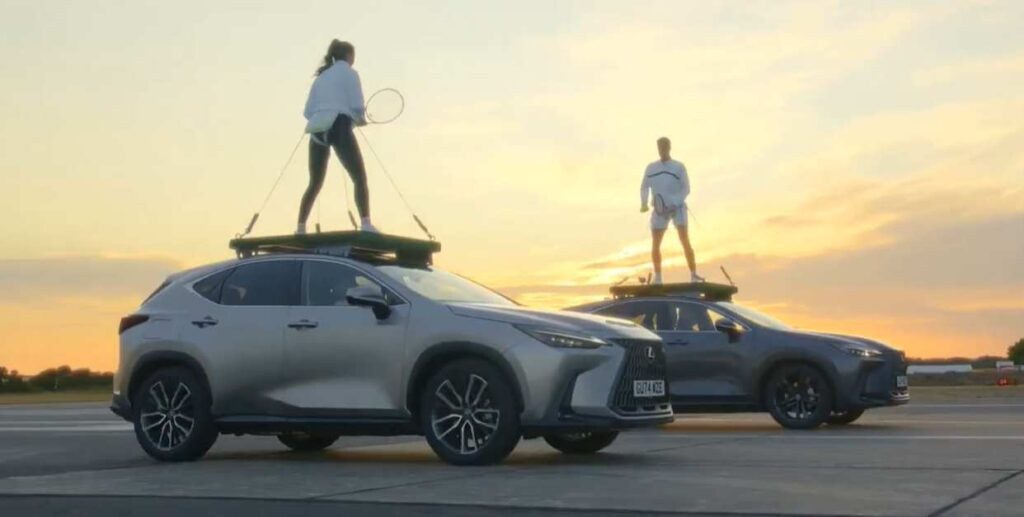 Lexus tenis na autách