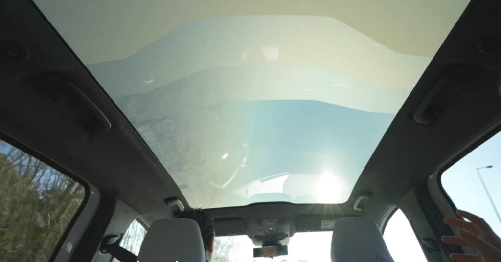 Panoramatická strecha