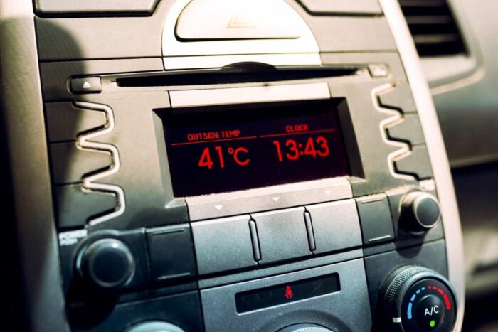 Autobatéria po horúcom lete ticho umiera: Prvé chladné ráno ju dorazí