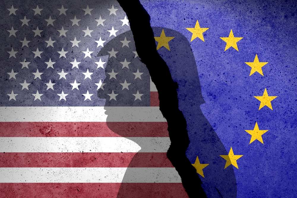 Vlajka EÚ a USA