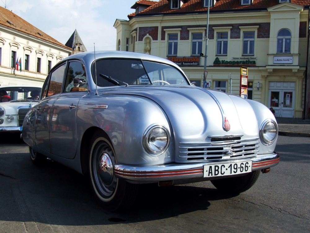 Tatra T600 Tatraplan