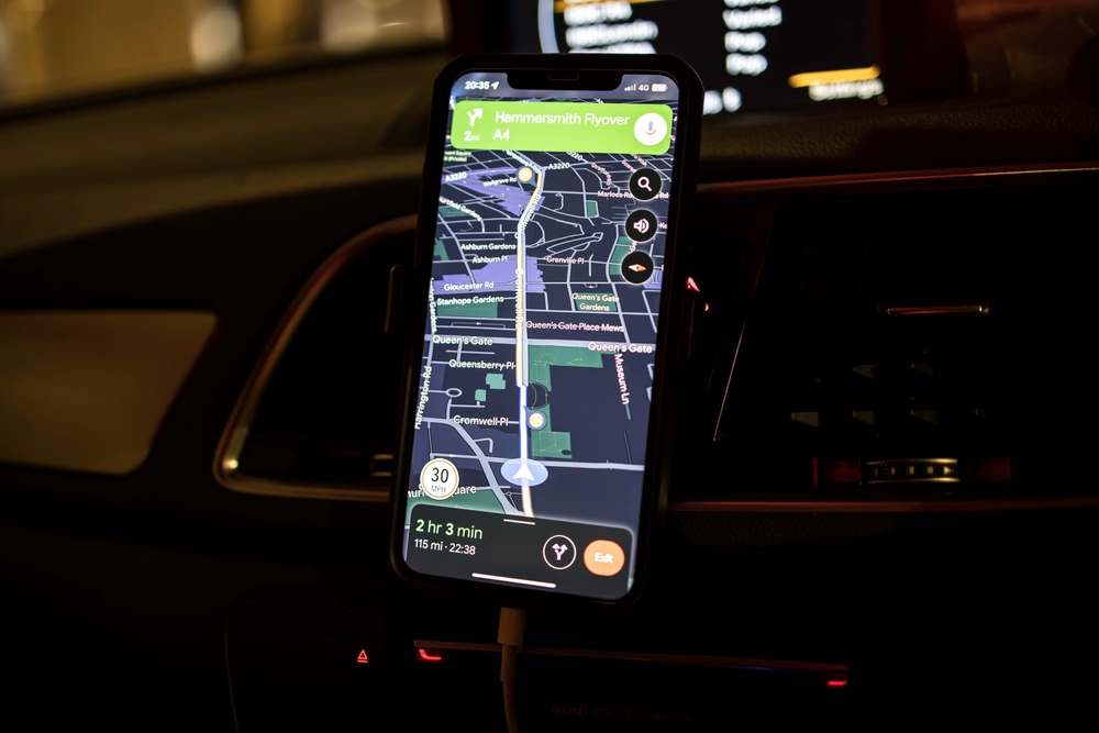 Google maps mobil v aute