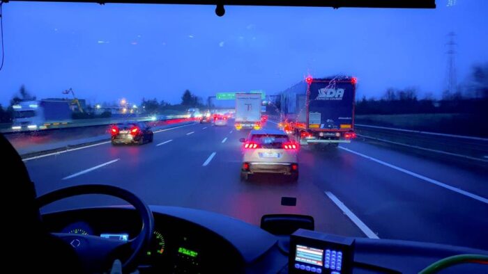 Ako ušetriť na palive pri jazde na diaľnici? Tieto tipy vám ušetria desiatky eur mesačne