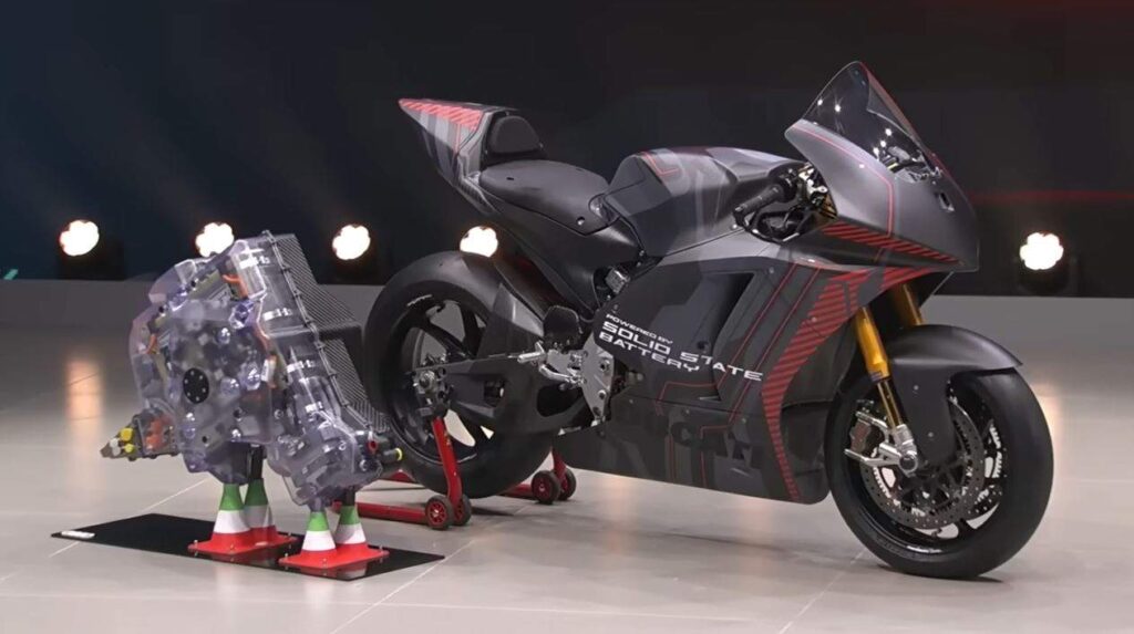 Ducati solid state bat