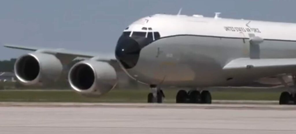 lietadlo WC-135R