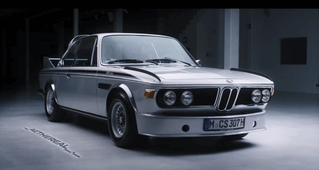 Originálny BMW 3.0 CSL zo 70. rokov so svojím ikonickým aerodynamickým balíkom, ktorý mu vyslúžil prezývku Batmobil.