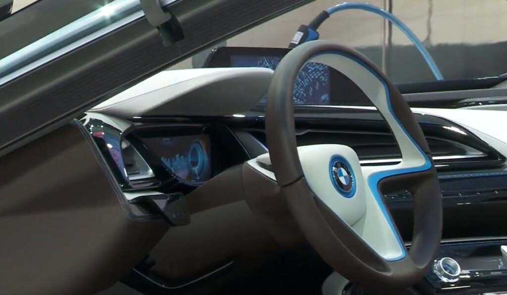 BMW volant