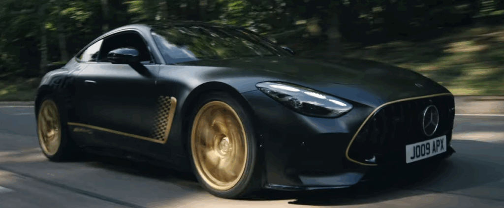 Nová edícia F1 pre Mercedes-AMG GT 63 S E Performance. Dizajn je priamo inšpirovaný monopostmi Formuly 1.