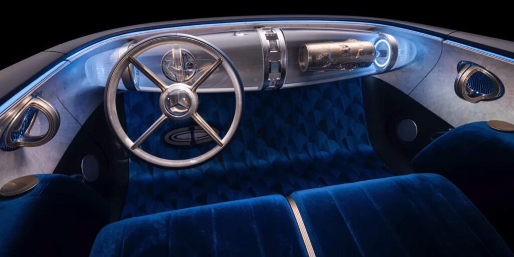 Mercedes interiér