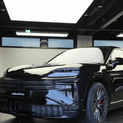 Inšpiráciou bol model Taycan, no Cayenne posúva digitalizáciu ešte o krok ďalej.