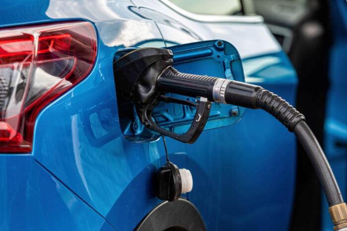 Benzín, nafta, hybrid, LPG alebo elektromobil – ktorý pohon sa oplatí na Slovensku