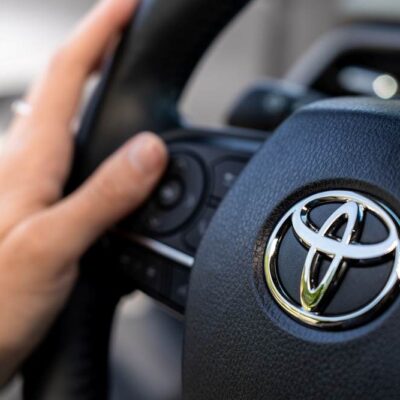 Toyota ruka na volante