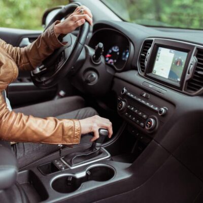 Žena a automatická prevodovka