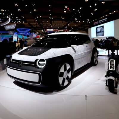  Koncept Honda Sustaina-C je duchovným nástupcom modelu e. Bude však oveľa lacnejší a praktickejší.