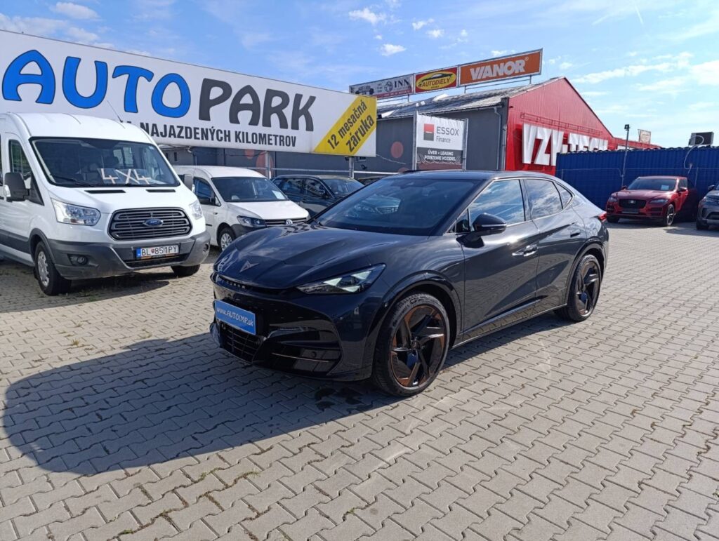 Cupra-Tavascan-82KWh-250KW-4x4-Adrenaline-27695570-2