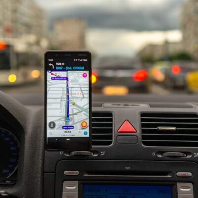 Mobil, aplikácia auto