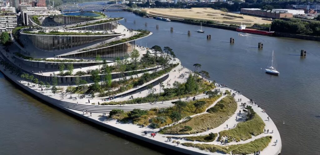 Nová Štátna opera v Hamburgu od štúdia BIG. Jej strecha bude zároveň verejným parkom s výhľadom na mesto.