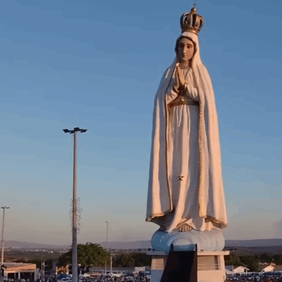 socha Panny Márie Fatimskej v brazílskom meste Crato