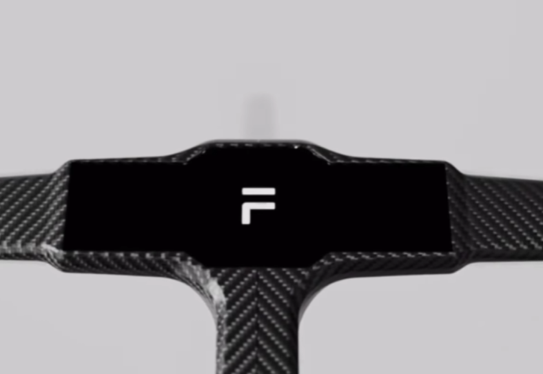 Flitedeck riadidlá majú integrovaný displej priamo v zornom poli cyklistu. Zobrazujú rýchlosť, kadenciou, výkon a navigačné pokyny.