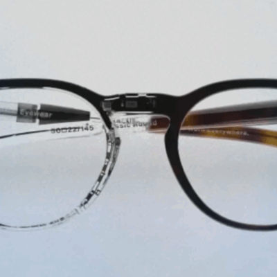 Okuliare Ixi automaticky zaostria podľa toho, kam sa pozeráte. Pre vodičov to znamená ostrý obraz na cestu aj prístrojový panel bez hýbania hlavou.