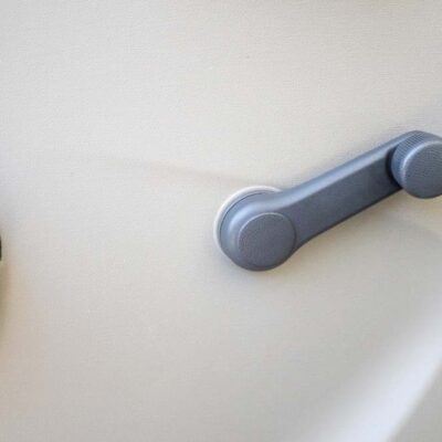 Kľučka na sťahovanie okien