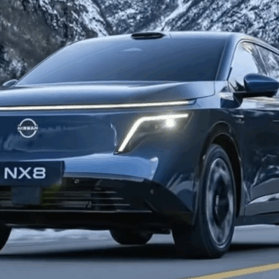 Nissan NX8 využíva 800-voltovú architektúru a nabije sa za 10 minút na 250 km dojazdu. Cena v Číne začína na 25 000 eur.