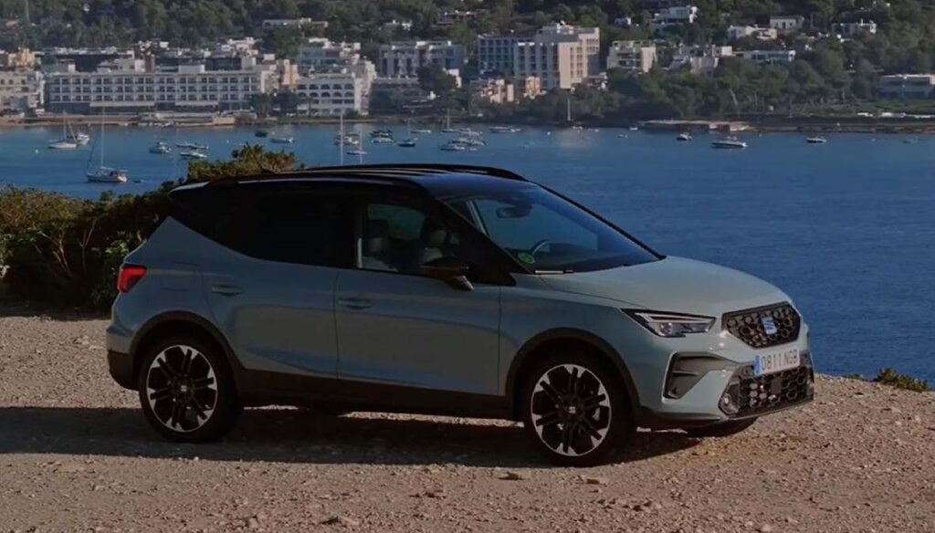 Seat Arona