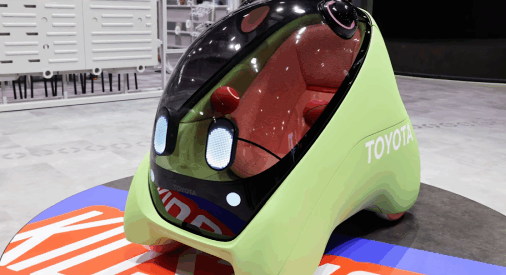 Toyota Kids Mobility je autonómne vozidlo pre deti vo veku 6 až 12 rokov. Rodičia sledujú jazdu v reálnom čase cez mobilnú aplikáciu.